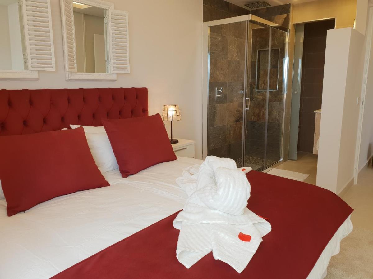 Fantastic Apartment In Front Of The Sea & Marina Estepona Kültér fotó